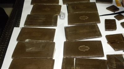 ضبط شخص بعين شمس وبحوزته كميات من المواد المخدرة 
