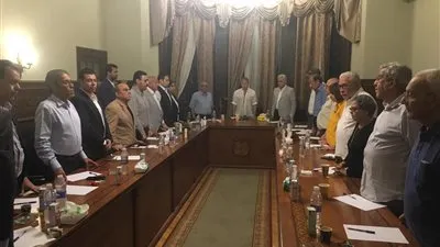 بدء الاجتماع المغلق للحركة المدنية لبحث تطورات الأوضاع في غزة