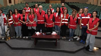 بنوبة بكاء.. نجوم الفن يعبرون عن تأثرهم بأحداث غزة