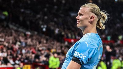 هالاند: كانوا يغنون لي 