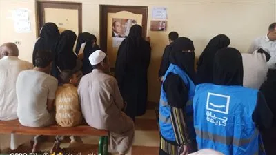 محافظة الجيزة: توقيع الكشف الطبي على ٢٩٤٢ مواطنا خلال قافلة طبية بالواحات البحرية
