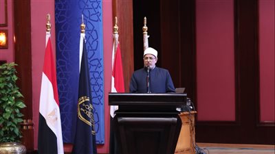 رئيس جامعة الأزهر: الإمام الأكبر يقرر إطلاق اسم شهداء غزة على دفعة خريجي الطلاب الوافدين 