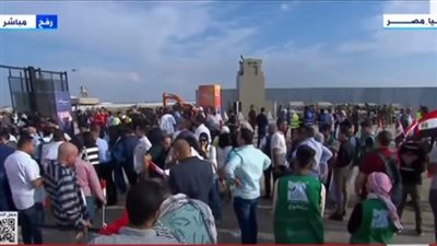 عاجل.. رئيس الوزراء يتفقد معبر رفح وبتابع عملية تنظيم دخول المساعدات للفلسطينيين