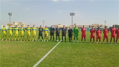 لافيينا يضرب دكرنس بثلاثية نظيفة