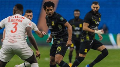 الاتحاد يسحق الفيحاء بثلاثية نظيفة في كأس الملك