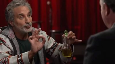 باسم يوسف يهدي بيرس مروغان زيت زيتون من الصفة الغربية..عمره أقدم من إسرائيل