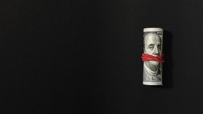 Dollar price.. سعر الدولار اليوم مباشر مقابل الجنيه في البنوك والسوق السوداء (بعد حسم الفائدة اليوم) 