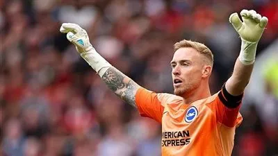 برايتون يجدد عقد حارس الفريق لمدة موسمين