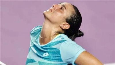 من هي انس جابر التي بكت على فلسطين وتوقفت عن الكلام؟ 