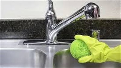 طرق التخلص من دهون حوض المطبخ