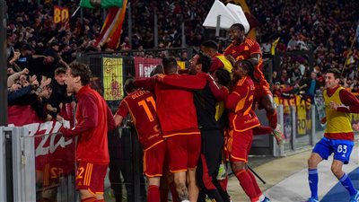 تشكيل روما المتوقع لمواجهة فيورنتينا