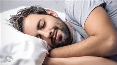 10 فوائد للنوم والاسترخاء بشكل كافٍ 