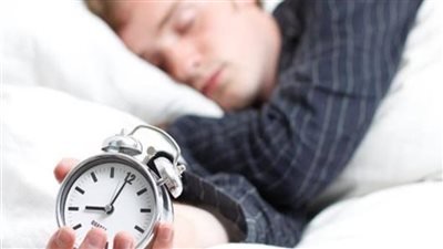ما عدد ساعات النوم المثالي للإنسان؟