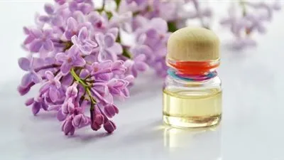 10 أسرار تجميلية لزيت اللافندر