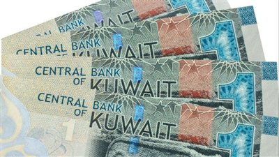 تباين في سعر الدينار الكويتي مقابل الجنيه اليوم 7 نوفمبر في البنوك