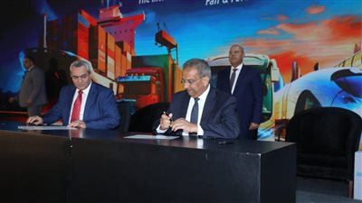 النقل: مذكرة تفاهم لإنشاء وتشغيل المنطقة اللوجستية بالسادس من أكتوبر