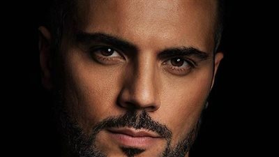 أحمد فريد يتبرع بعوائد ثلاث لوحات لأهالي غزة بالتعاون مع الهلال الأحمر المصري