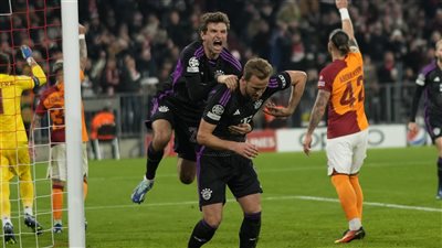 بايرن ميونيخ يحقق فوزًا مثيرًا على جالطة سراي في دوري أبطال أوروبا 