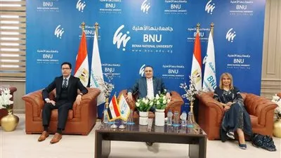 جلسة حوارية لمناقشة اللائحة الداخلية لجامعة بنها الأهلية