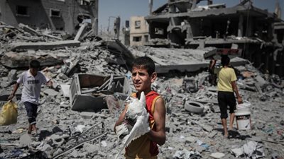 محلل فلسطيني: هناك 3500 مفقود تحت الأنقاض في قطاع غزة