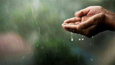 أدعية مستحب قولها عند نزول المطر.. «اللهم اغفر لنا وارحمنا وارضَ عنا وسامحنا»