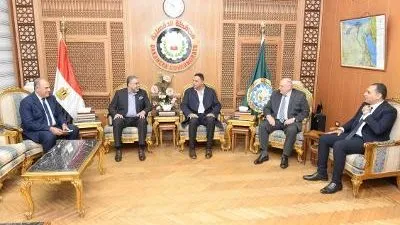 إنشاء فرع اتحاد الصناعات بالدقهلية خدمة المستثمرين وحل مشاكلهم لدفع عجلة الإنتاج 
