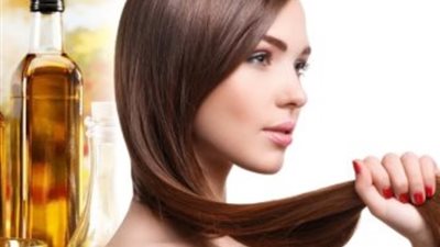 تحفيز نمو الشعر وتقليل التقصف.. فوائد زيت الأرجان للشعر