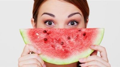 هل يؤدي البطيخ لزيادة الوزن؟