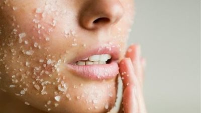 كيف تتخلصي من الجلد الميت في 7 خطوات