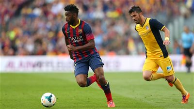 أليكس سونج يعلن اعتزاله كرة القدم