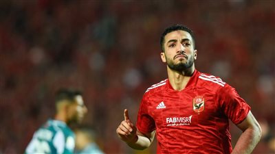 نجم الأهلي السابق يوجه رسالة خاصة إلى محمد عبدالمنعم