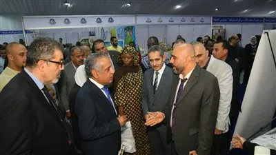محافظ الغربية والوفد الإفريقي يتفقدون معرض “صنع في الغربية“