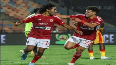 خالد بيبو يجتمع بـ إمام عاشور وحسين الشحات بعد استبعادهم من منتخب مصر