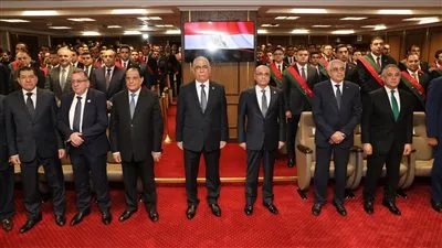 بحضور النائب العام.. أعضاء النيابة العامة الجدد يؤدون اليمين القانونية أمام وزير العدل 