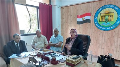 الانتهاء من ١٠٦٠ مستند لصرف مستحقات المعلمين المتأخرة بإدارة قنا التعليمية 