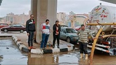 بعد موجة أمطار شديدة..كسح وشفط تجمعات مياه الامطار بمدن ومراكز الدقهلية