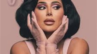 هل عاد مكياج التسعينات إلي الساحة مرة ثانية؟.. سنعرف!