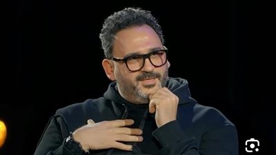 أكرم حسني: لا أهتم بالترند.. وهذا أول أجر تقاضيته