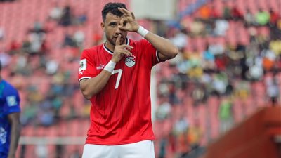 شبانة يشيد بمستوى تريزيجيه خلال مواجهة مصر وسيراليون