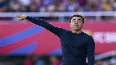 خبر يعيد البسمة على وجه تشافي بعد إصابة نجم برشلونة بالصليبي