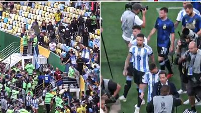 اشتباكات بين جماهير البرازيل والأرجنتين تعطل انطلاق المباراة.. وميسي يغادر الملعب