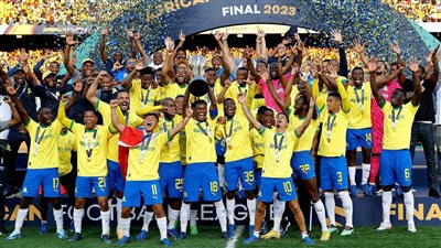 صن داونز كلمة السر.. الأهلي والوداد يترنحون