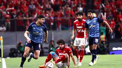 موعد مباراتي الاهلي وبيراميدز في الدوري المصري