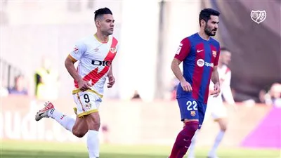 معلق مباراة برشلونة ورايو فاليكانو في الدوري الإسباني والقنوات الناقلة 