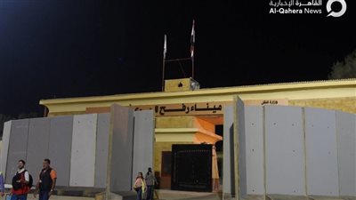 عاجل| وصول عدد من المحتجزين المفرج عنهم من غزة إلى الجانب الفلسطيني من رفح 