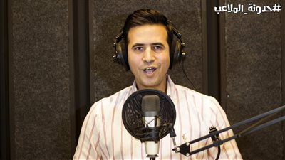 مؤمن الجندي: شرط كبار السن يثير أزمة.. ماذا قال الأهلي للتونسي علي معلول؟