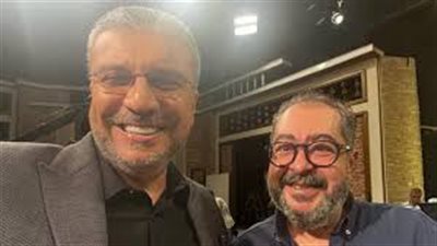 آخر ظهور تليفزيوني لطارق عبد العزيز اليوم مع عمرو الليثي 