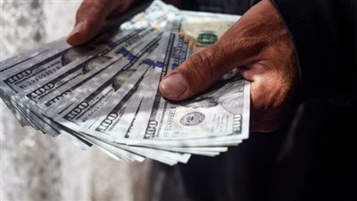 تفاصيل قرار سداد ضريبة القيمة المضافة بالعملة الأجنبية 