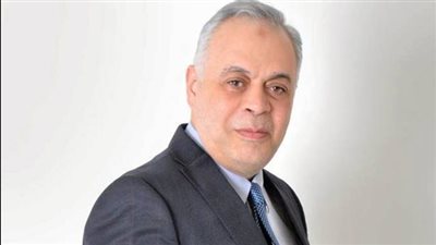 شاهد.. أول تعليق من أشرف زكي بعد إبرام المتحدة اتفاقية عرض 1000 حلقة دراما باللغة الهندية