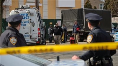 المشتبه به في جريمة الثلاثة طلاب الفلسطينيين يمثل ما حدث أمام المحكمة